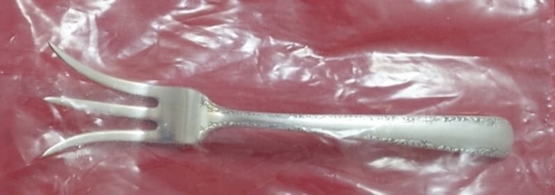 Gorham Camellia Sterling Silver Lemon Fork 4 5/8 Inch Unused (1 of 2)