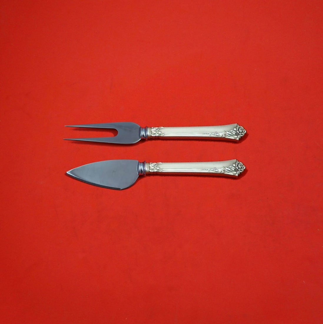 Oneida Damask Rose Sterling Silver 2-Piece Cheese Serving Set (1 of 3)