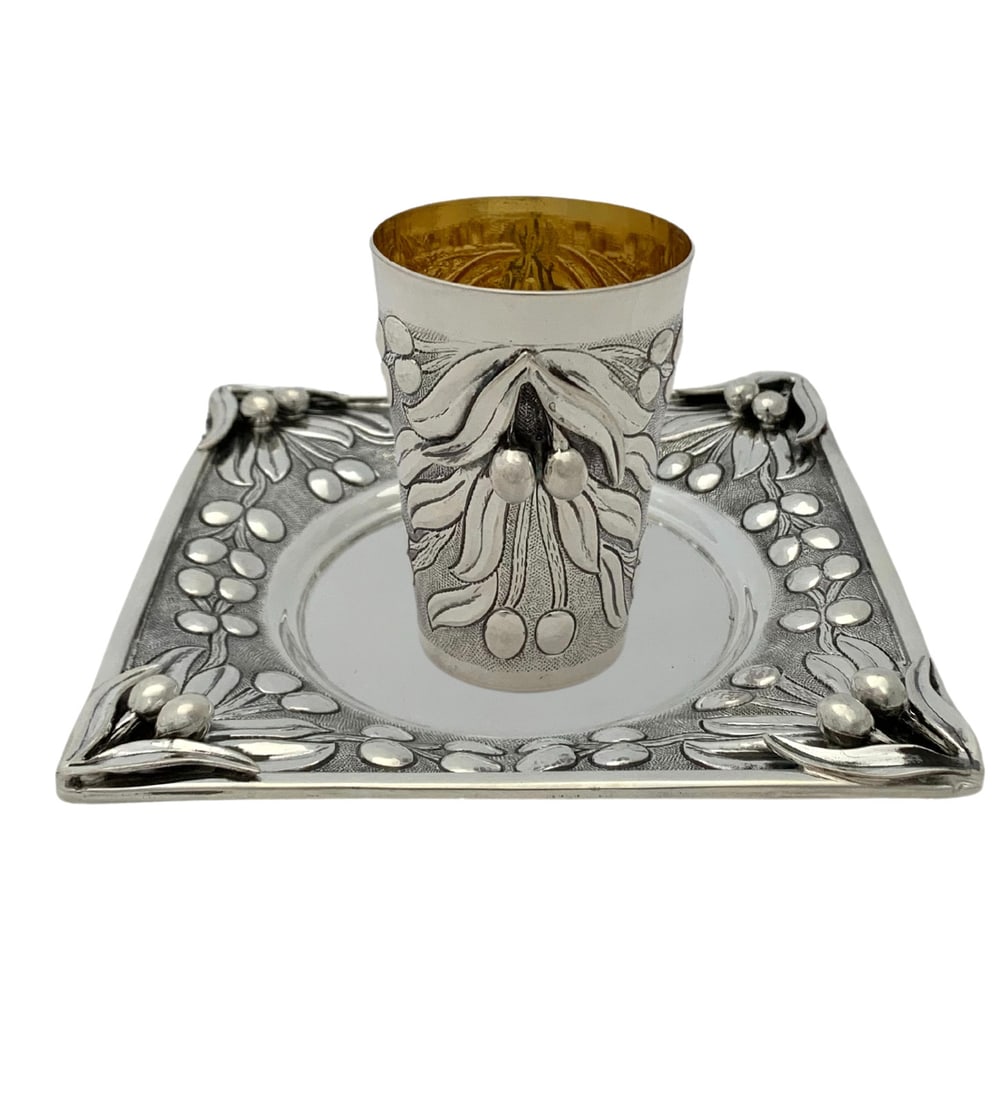 Handmade 925 Sterling Silver Cup & Tray Set Multi Cherry Design: Handmade 925 Sterling Silver Cup & Tray Set Multi Cherry Design This exquisite set features a fine 925 sterling silver handmade cup and tray, showcasing a unique multi cherry design with both matte an