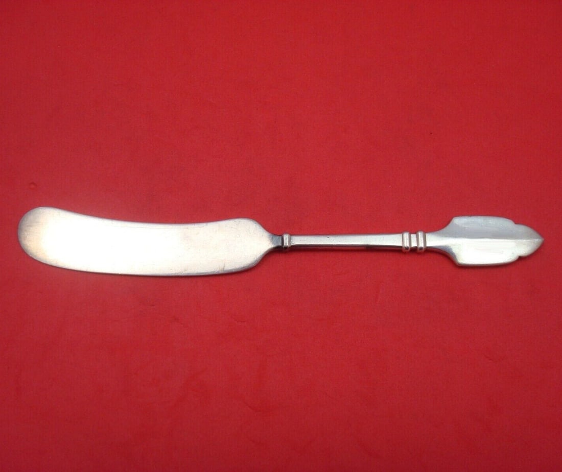 Graff Washbourne Dunn Robert Bruce Sterling Silver Butter Spreader 5 5/8 Inch: Graff Washbourne Dunn Robert Bruce Sterling Silver Butter Spreader 5 5/8 Inch This exquisite butter spreader is part of the Robert Bruce pattern by Graff Washbourne and Dunn, crafted from high-quality
