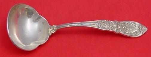 Tuttle Richelieu Sterling Silver Gravy Ladle 6 7/8 inches: Tuttle Richelieu Sterling Silver Gravy Ladle 6 7/8 inches Elevate your dining experience with this exquisite Richelieu by Tuttle Sterling Silver Gravy Ladle, measuring 6 7/8 inches. Crafted from high-