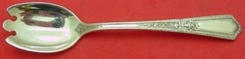 Towle Sterling Silver D'Orleans Ice Cream Fork 5.5 Inch Vintage: Towle Sterling Silver D'Orleans Ice Cream Fork 5.5 Inch Vintage This exquisite D'Orleans ice cream fork by Towle is a stunning example of craftsmanship in sterling silver. Measuring 5 1/2 inches, it f
