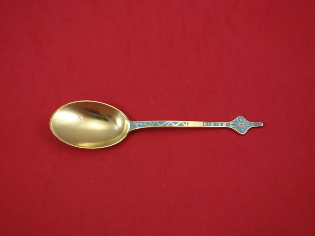Gorham Number 370 Sterling Silver Sherbet Spoon Vermeil Sky Blue Enamel 5 1/4": Gorham Number 370 Sterling Silver Sherbet Spoon Vermeil Sky Blue Enamel 5 1/4" Introducing the Number 370 Sherbet Spoon by Gorham, a stunning example of fine craftsmanship. This exquisite spoon is mad