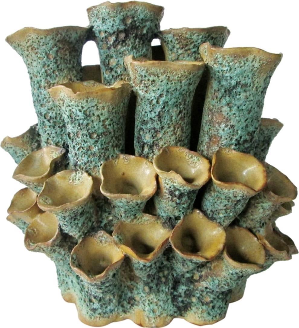 Sea Flowers Green Vase 8.5H 7W 8D (1 of 3)