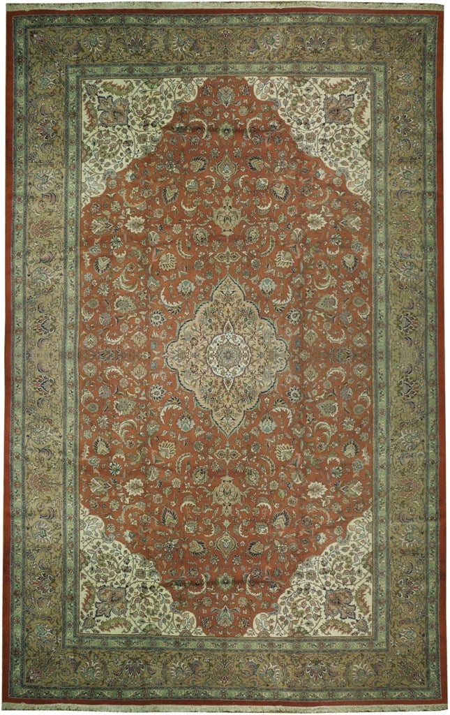 13' x 20' Rust Red Persian Tabriz Handmade Wool Rug: 13' x 20' Rust Red Persian Tabriz Handmade Wool Rug Free continental US Shipping Transform your living space with this exquisite 13' x 20' Rust Red Persian Tabriz Rug, handcrafted by skilled artisans