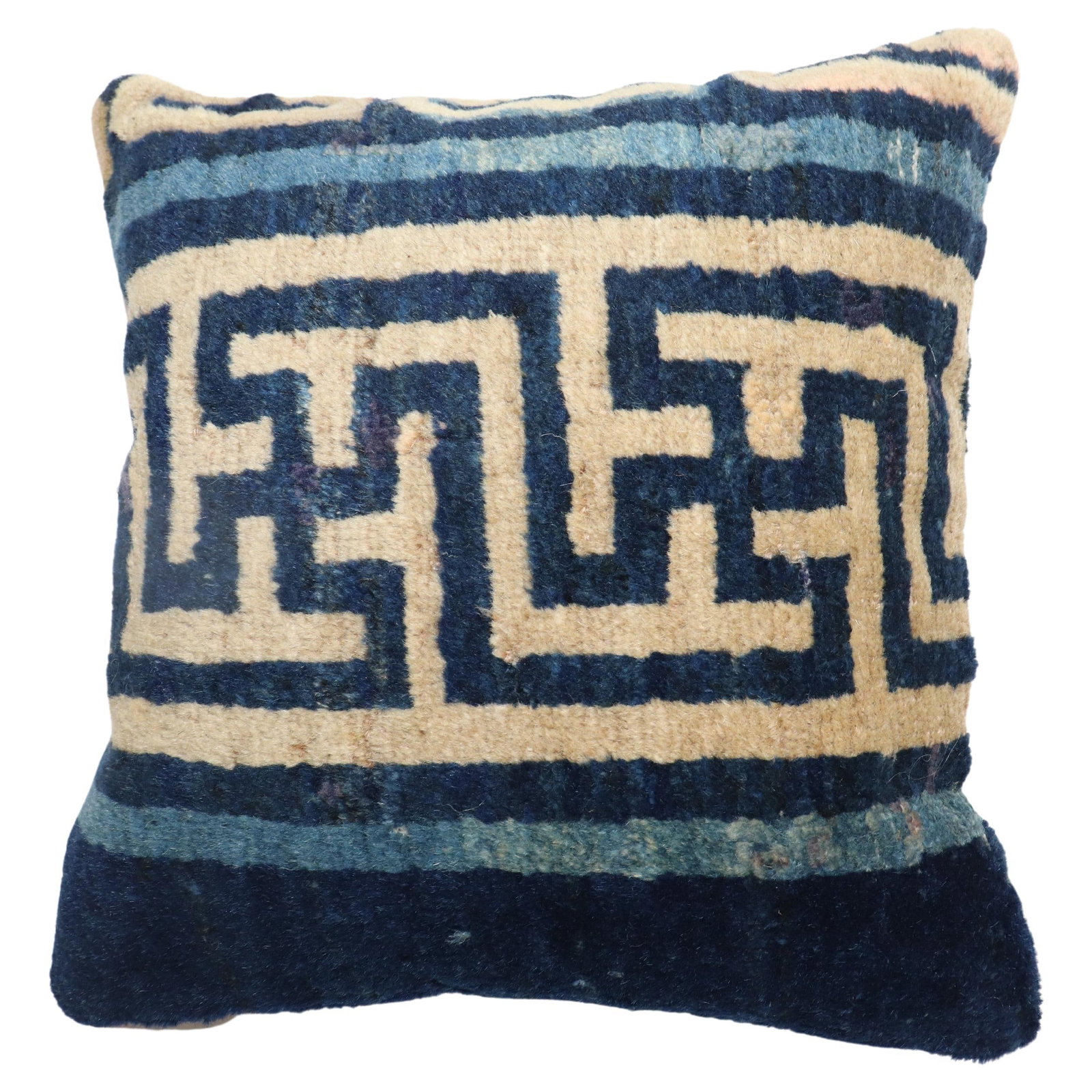 Navy Border 20th Century Chinese Rug Pillow Wool Fabric: Navy Border 20th Century Chinese Rug Pillow Wool Fabric This exquisite pillow is crafted from a 20th-century Chinese rug, showcasing a stunning navy border design. It features a convenient zipper clos