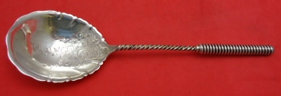 Whiting Twist Berry Spoon Sterling Silver Brite Cut 9 Inch: Whiting Twist Berry Spoon Sterling Silver Brite Cut 9 Inch This exquisite berry spoon features a classic design in the Twist pattern by Whiting, crafted from high-quality sterling silver. Measuring 9