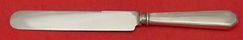 Dominick & Haff Queen Anne Plain Sterling Silver Knife 8.5": Dominick & Haff Queen Anne Plain Sterling Silver Knife 8.5" This exquisite Queen Anne Plain knife by Dominick and Haff is crafted from high-quality sterling silver, featuring a hollow handle and a blu