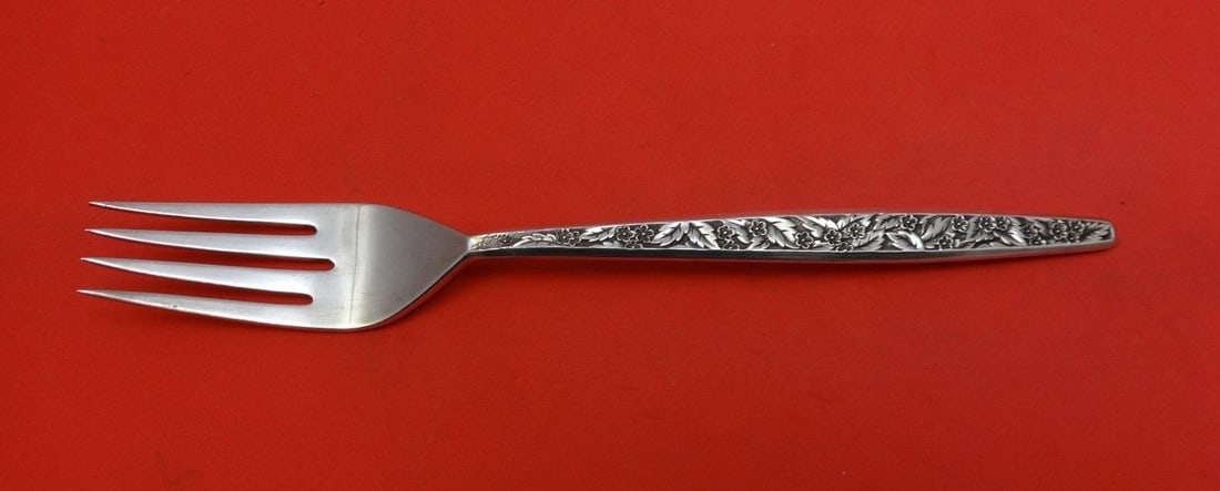 Valencia International Sterling Silver Fork 7.5 Vintage Flatware: Valencia International Sterling Silver Fork 7.5 Vintage Flatware This beautiful vintage fork is part of the Valencia pattern by International Sterling. Crafted from high-quality sterling silver, this