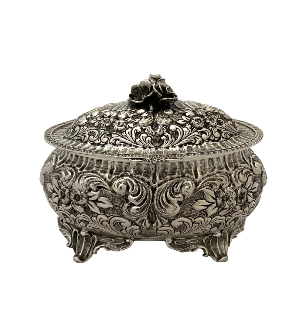 Handmade 925 Sterling Silver Floral Repousse Esrog Box 5.5 x 6.25 Inches (1 of 5)