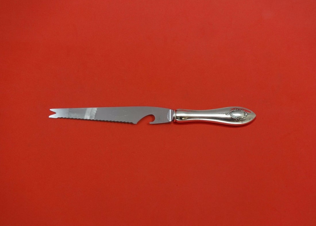 Lunt Mount Vernon Sterling Silver Bar Knife Custom 9 1/8 in: Lunt Mount Vernon Sterling Silver Bar Knife Custom 9 1/8 in This exquisite Mount Vernon bar knife by Lunt showcases the elegance of sterling silver craftsmanship. Designed with a hollow handle and a d