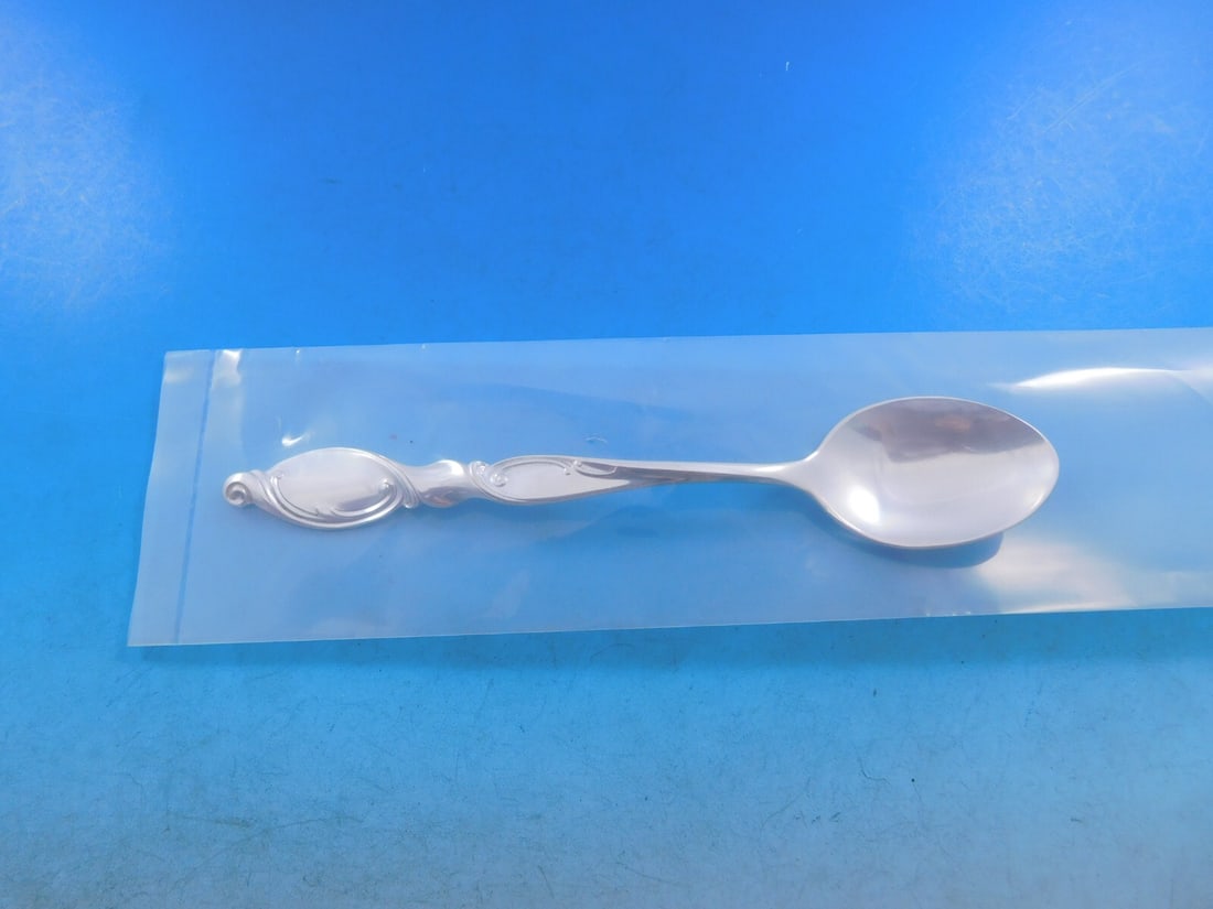 Wallace Sterling Silver Infant Feeding Spoon Silver Swirl 5 5/8 Inch (1 of 5)