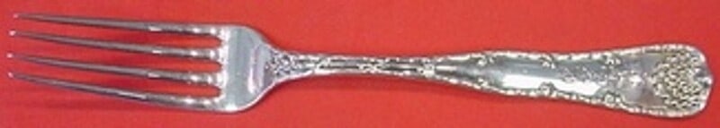 Tiffany & Co Wave Edge Sterling Silver Fork 7 1/8 Inch Antique: Tiffany & Co Wave Edge Sterling Silver Fork 7 1/8 Inch Antique Discover the elegance of the Wave Edge pattern by Tiffany & Co. This exquisite sterling silver regular fork measures 7 1/8" and dates bac