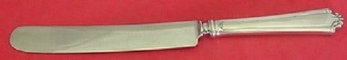 Reed & Barton Saint George Sterling Silver Knife 9 3/8": Reed & Barton Saint George Sterling Silver Knife 9 3/8" This exquisite knife is part of the Saint George pattern by Reed & Barton, crafted from high-quality sterling silver. Measuring 9 3/8 inches in