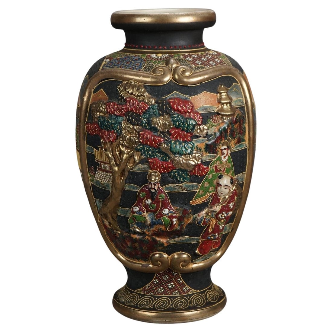 Antique Japanese Satsuma Gilt Embossed Vase Circa 1930 (1 of 10)