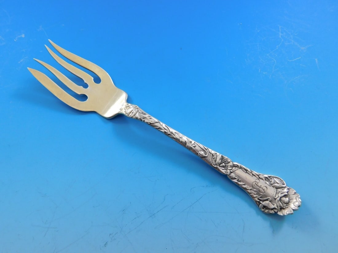 Gorham Poppy Sterling Silver Salad Fork Gold Washed 5 5/8 Inch: Gorham Poppy Sterling Silver Salad Fork Gold Washed 5 5/8 Inch This exquisite salad fork features the elegant Poppy pattern, designed by Gorham during the Art Nouveau period (1900-1940). Crafted from