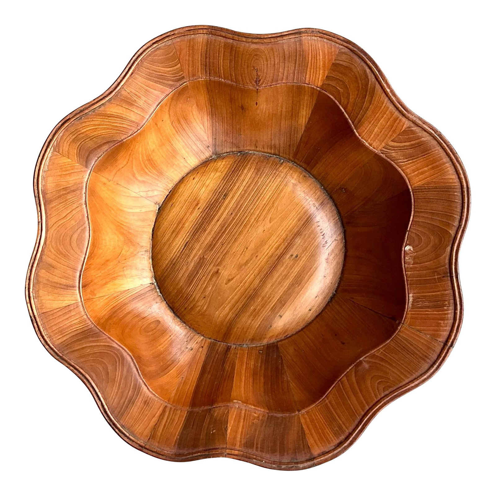 Vintage Boho Scalloped Wood Bowl Chocolate Accent 13.75": Vintage Boho Scalloped Wood Bowl Chocolate Accent 13.75" Enhance your living space with this Vintage Boho Scalloped Wood Bowl, a perfect blend of natural elegance and artisanal craftsmanship. Made fro