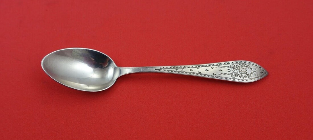 Whiting Colonial A Engraved Sterling Silver Spoon 4.5 Inch: Whiting Colonial A Engraved Sterling Silver Spoon 4.5 Inch This exquisite 4 O'Clock Spoon, crafted by Whiting, showcases the elegant Colonial A Engraved pattern. Made from high-quality sterling silver