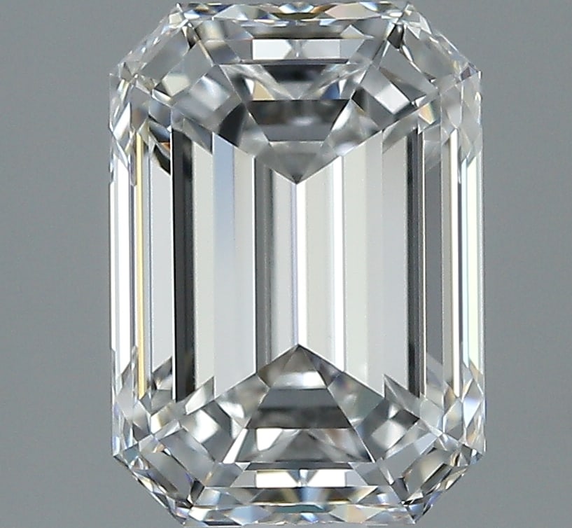 Loose Diamond - EMERALD 2.01ct F VS1: Loose Diamond - EMERALD 2.01ct F VS1 Source: Natural Mined Diamond Shape: EMERALD Carats: 2.01 Color: F Clarity: VS1 Certification: GIA Condition: Pre-Owned PLEASE NOTE: Framed, Large, or heavy items