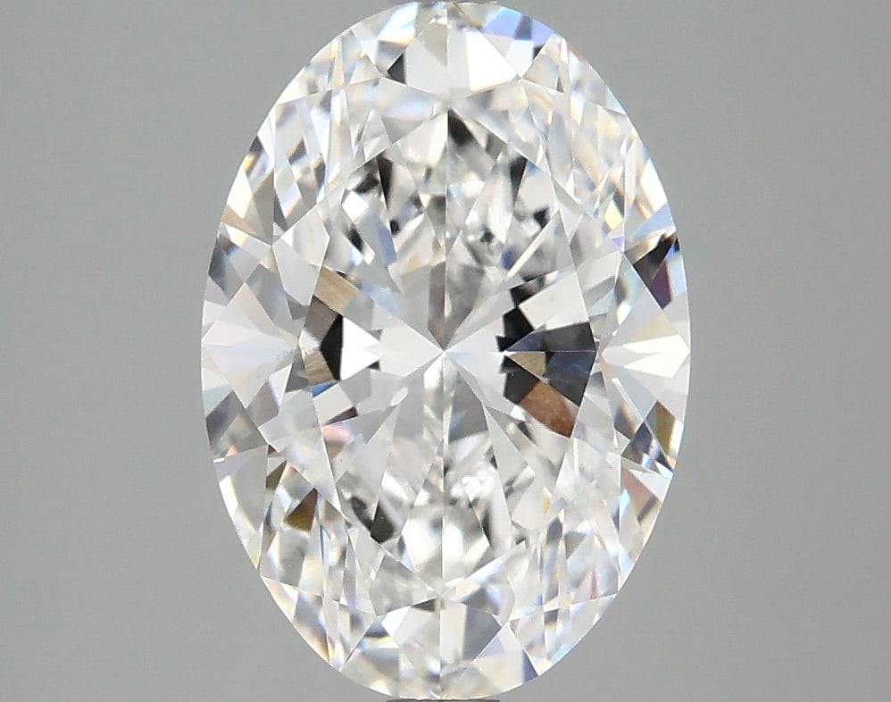 Loose Diamond - OVAL 3.04ct E VS1: Loose Diamond - OVAL 3.04ct E VS1 Source: This is a real non-mined Diamond that has been grown in a lab Shape: OVAL Carats: 3.04 Color: E Clarity: VS1 Certification: IGI Condition: Pre-Owned 