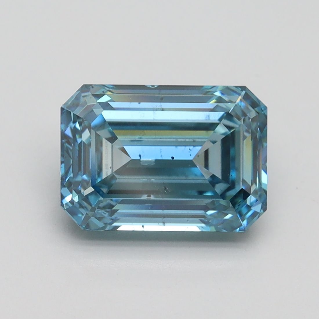 Loose Diamond - EMERALD 3.03ct Fancy Intense Blue SI1: Loose Diamond - EMERALD 3.03ct Fancy Intense Blue SI1 Source: This is a real non-mined Diamond that has been grown in a lab Shape: EMERALD Carats: 3.03 Color: Fancy Intense Blue Certification: IGI Vid
