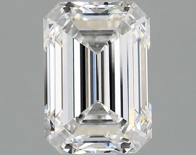 Loose Diamond - EMERALD 1.53ct E VVS2: Loose Diamond - EMERALD 1.53ct E VVS2 Source: This is a real non-mined Diamond that has been grown in a lab Shape: EMERALD Carats: 1.53 Color: E Clarity: VVS2 Certification: IGI Video: