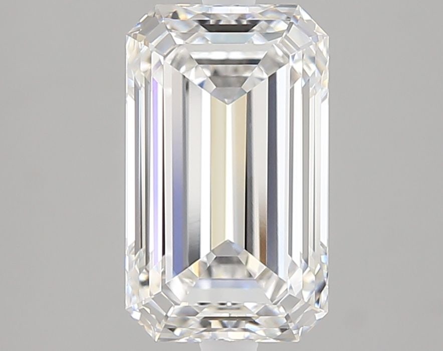 Loose Diamond - EMERALD 3.02ct E VVS1: Loose Diamond - EMERALD 3.02ct E VVS1 Source: This is a real non-mined Diamond that has been grown in a lab Shape: EMERALD Carats: 3.02 Color: E Clarity: VVS1 Certification: IGI Video: