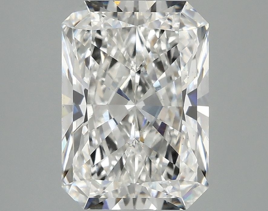 Loose Diamond - RADIANT 3.08ct F VS2: Loose Diamond - RADIANT 3.08ct F VS2 Source: This is a real non-mined Diamond that has been grown in a lab Shape: RADIANT Carats: 3.08 Color: F Clarity: VS2 Certification: IGI Video: