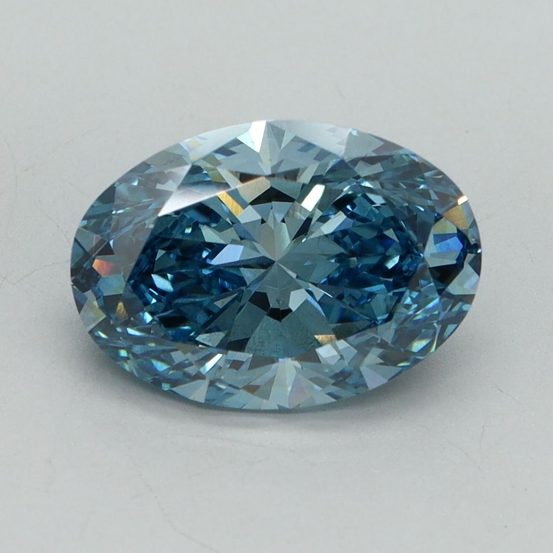 Loose Diamond - OVAL 3.09ct Fancy Vivid Blue VS2: Loose Diamond - OVAL 3.09ct Fancy Vivid Blue VS2 Source: This is a real non-mined Diamond that has been grown in a lab Shape: OVAL Carats: 3.09 Color: Fancy Vivid Blue Certification: IGI Video: