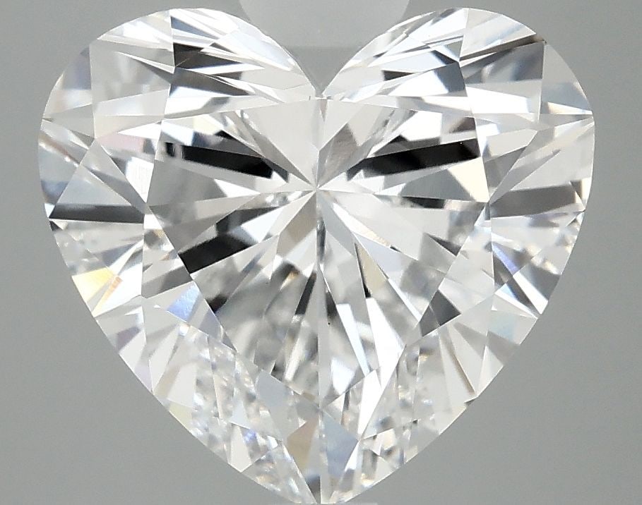 Loose Diamond - HEART 4.1ct D VVS2: Loose Diamond - HEART 4.1ct D VVS2 Source: This is a real non-mined Diamond that has been grown in a lab Shape: HEART Carats: 4.1 Color: D Clarity: VVS2 Certification: IGI Video: