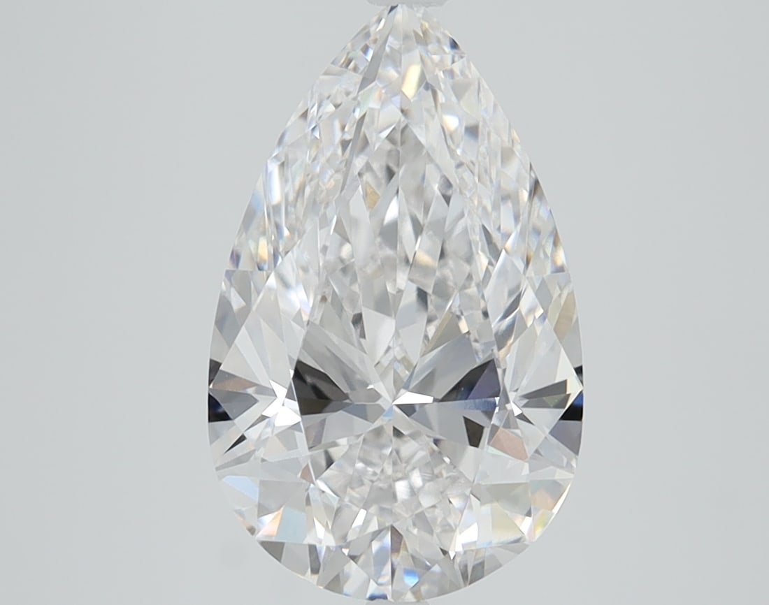 Loose Diamond - PEAR 2.69ct D VVS1: Loose Diamond - PEAR 2.69ct D VVS1 Source: This is a real non-mined Diamond that has been grown in a lab Shape: PEAR Carats: 2.69 Color: D Clarity: VVS1 Certification: IGI Condition: Pre-Owned PLEASE