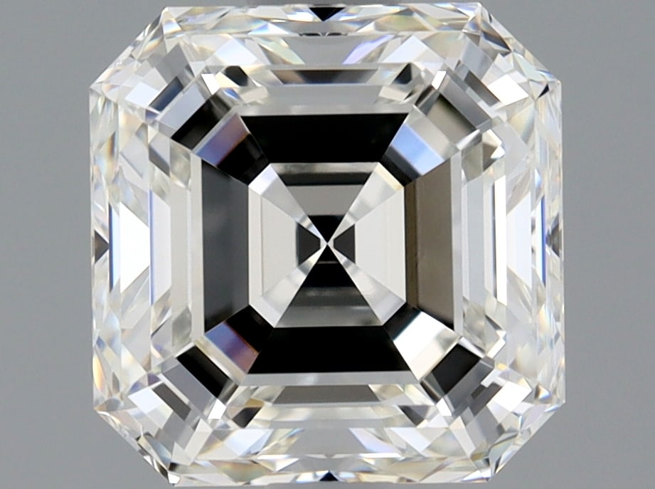 Loose Diamond - ASSCHER 1.7ct G VVS1: Loose Diamond - ASSCHER 1.7ct G VVS1 Source: Natural Mined Diamond Shape: ASSCHER Carats: 1.7 Color: G Clarity: VVS1 Certification: GIA Condition: Pre-Owned PLEASE NOTE: Framed, Large, or heavy items