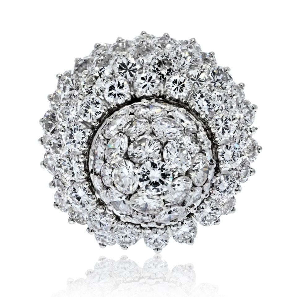 Cartier Vintage Platinum Diamond Tulip Ring 5.85 Carats: Cartier Vintage Platinum Diamond Tulip Ring 5.85 Carats This exquisite vintage ring from Cartier showcases exceptional craftsmanship and design. Crafted in platinum, the ring features an impressive ar