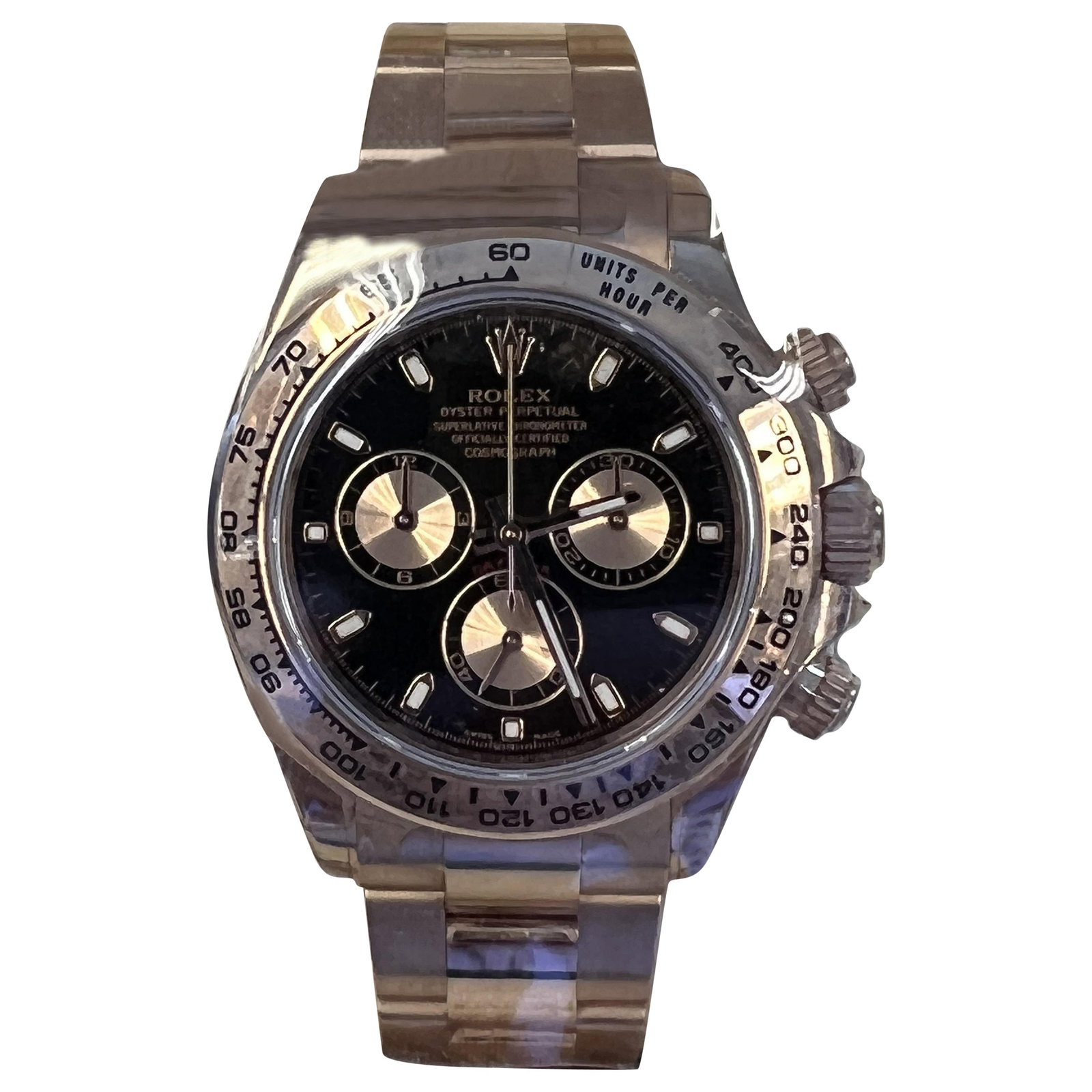 Rolex Daytona 116505 18k Rose Gold Black Dial Chronograph Box Papers: Rolex Daytona 116505 18k Rose Gold Black Dial Chronograph Box Papers This exquisite Rolex Daytona features a stunning black dial set in a luxurious 18k rose gold case. With an automatic movement and a