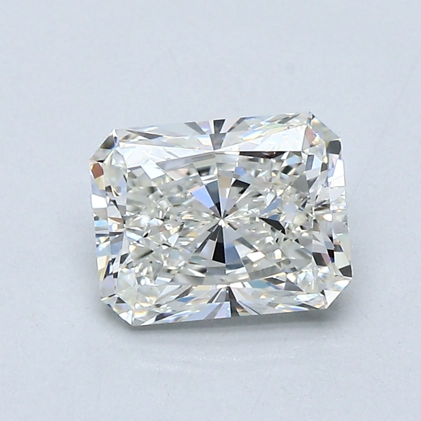 Loose Diamond - RADIANT 1.31ct H VS1: Loose Diamond - RADIANT 1.31ct H VS1 Source: Natural Mined Diamond Shape: RADIANT Carats: 1.31 Color: H Clarity: VS1 Certification: GIA Condition: Pre-Owned PLEASE NOTE: Framed, Large, or heavy items