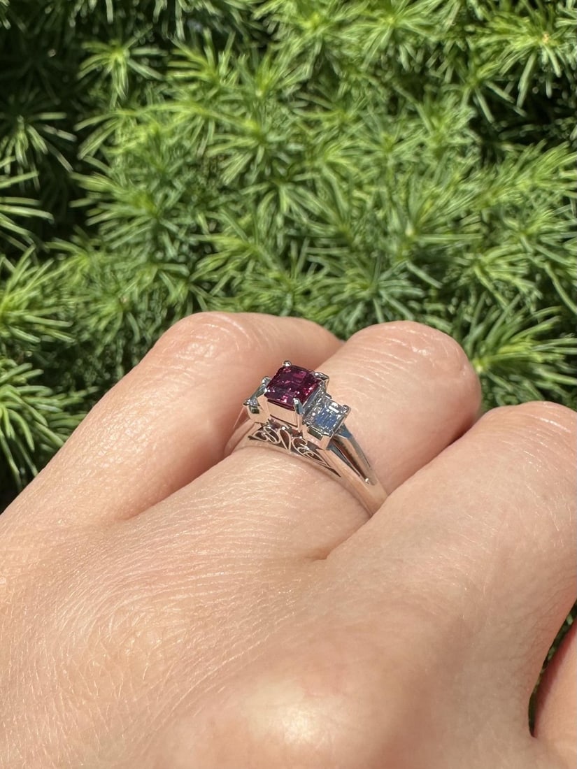 Platinum 0.92ct Square Ruby Ring with Baguette Diamonds - 16