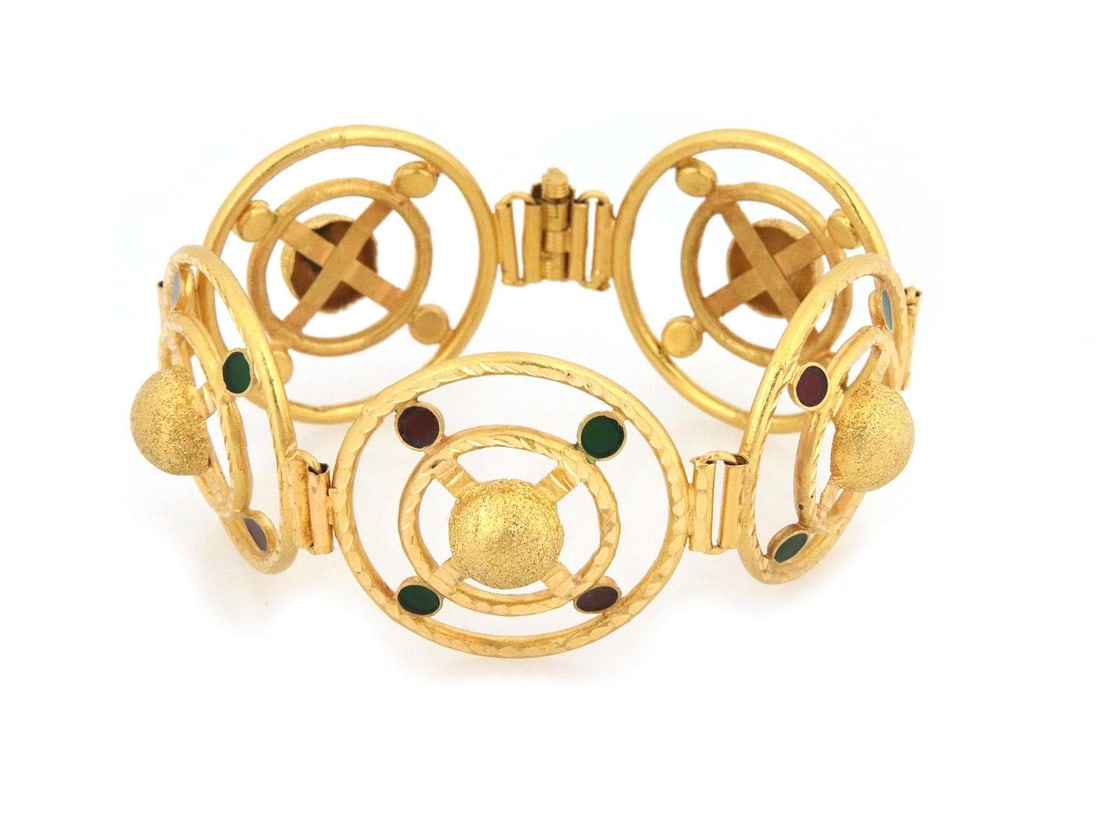 22k Yellow Gold Enamel Fancy Link Bracelet with Diamond Cut Design: 22k Yellow Gold Enamel Fancy Link Bracelet with Diamond Cut Design This stunning bracelet features a luxurious design crafted from 22k yellow gold. It showcases six sets of double large and small ring