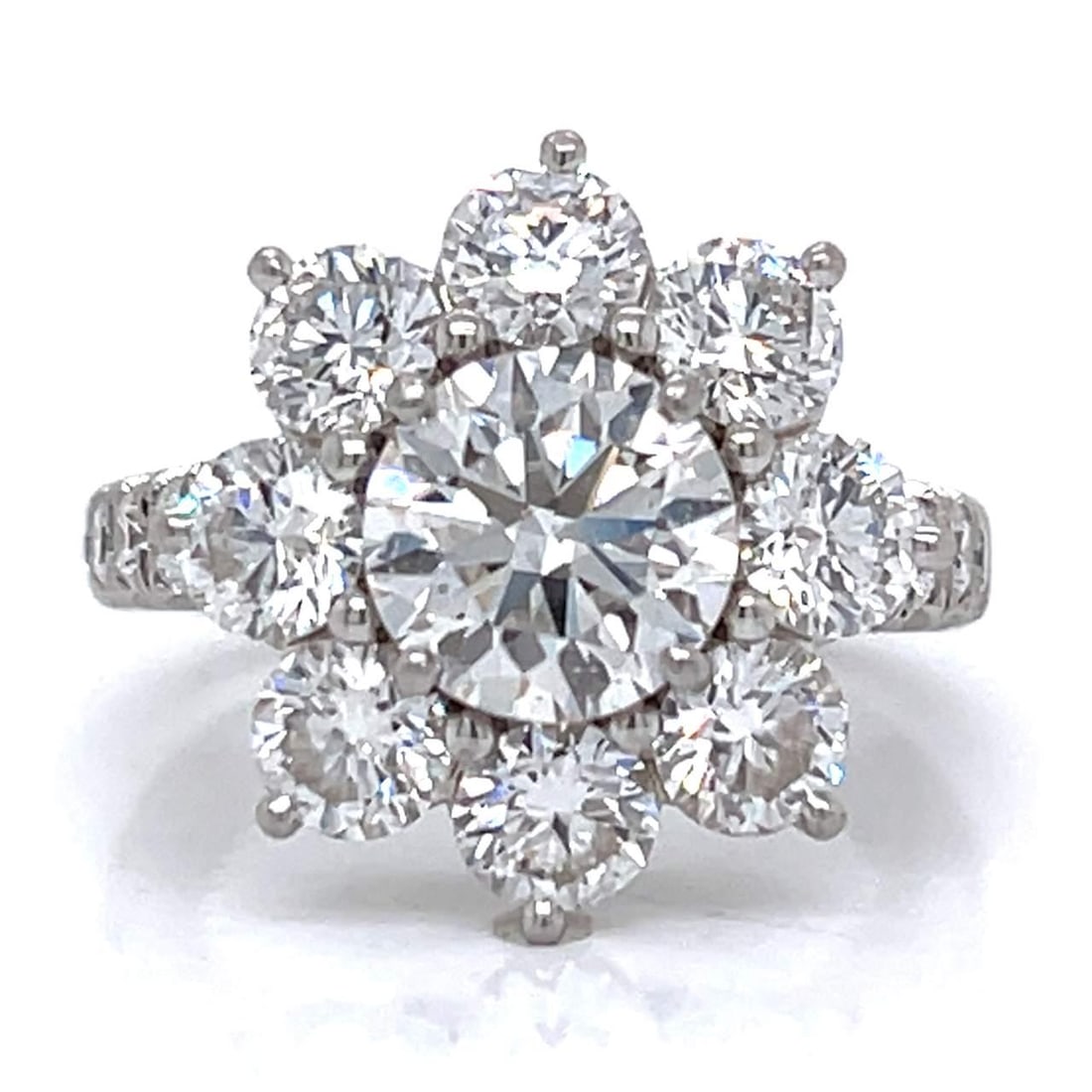 Harry Winston Platinum Ring with 1.51 Ct GIA Certified Diamond: Harry Winston Platinum Ring with 1.51 Ct GIA Certified Diamond This exquisite Harry Winston diamond ring is crafted in platinum and features a stunning GIA Certified 1.51 Ct. diamond with F color and
