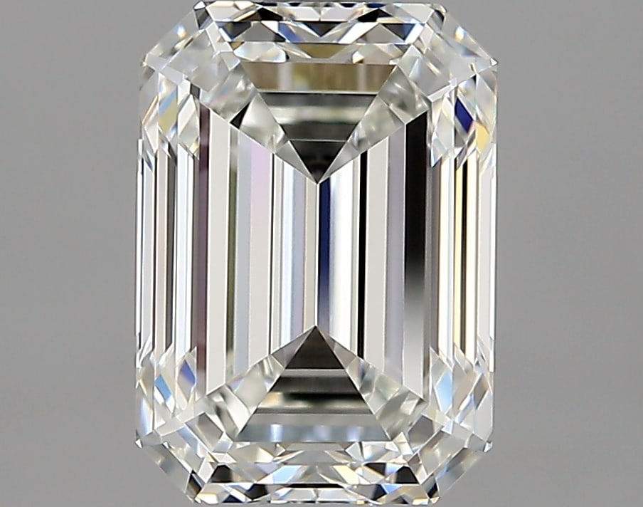 Loose Diamond - EMERALD 2.01ct H VVS1: Loose Diamond - EMERALD 2.01ct H VVS1 Source: Natural Mined Diamond Shape: EMERALD Carats: 2.01 Color: H Clarity: VVS1 Certification: GIA Condition: Pre-Owned PLEASE NOTE: Framed, Large, or heavy item