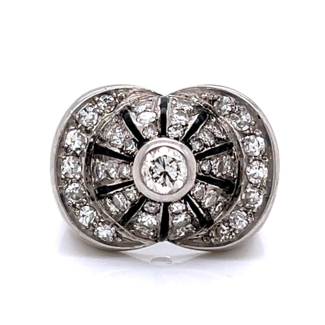 Art Deco Platinum Diamond Ring 45 Diamonds 1.55 Ct G-H VS1-Si1: Art Deco Platinum Diamond Ring 45 Diamonds 1.55 Ct G-H VS1-Si1 This stunning Art Deco Platinum Diamond Ring showcases a total of 45 sparkling diamonds, approximately 1.55 carats in weight. The diamond
