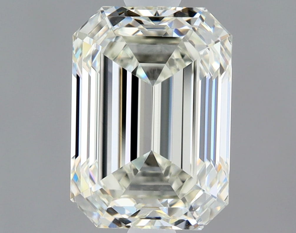 Loose Diamond - EMERALD 1.5ct K VVS2: Loose Diamond - EMERALD 1.5ct K VVS2 Source: Natural Mined Diamond Shape: EMERALD Carats: 1.5 Color: K Clarity: VVS2 Certification: GIA Condition: Pre-Owned PLEASE NOTE: Framed, Large, or heavy items