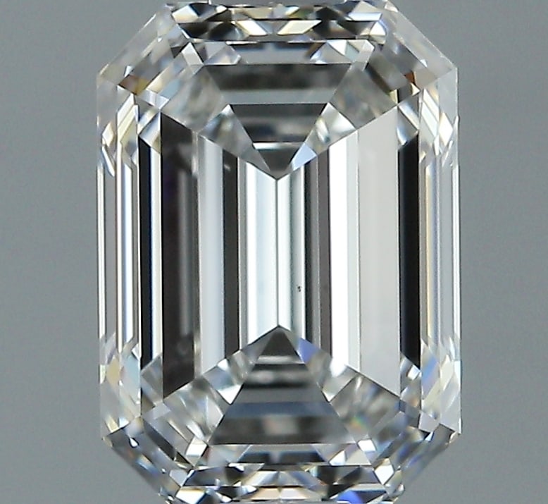 Loose Diamond - EMERALD 1.5ct G VS1: Loose Diamond - EMERALD 1.5ct G VS1 Source: Natural Mined Diamond Shape: EMERALD Carats: 1.5 Color: G Clarity: VS1 Certification: GIA Condition: Pre-Owned PLEASE NOTE: Framed, Large, or heavy items do