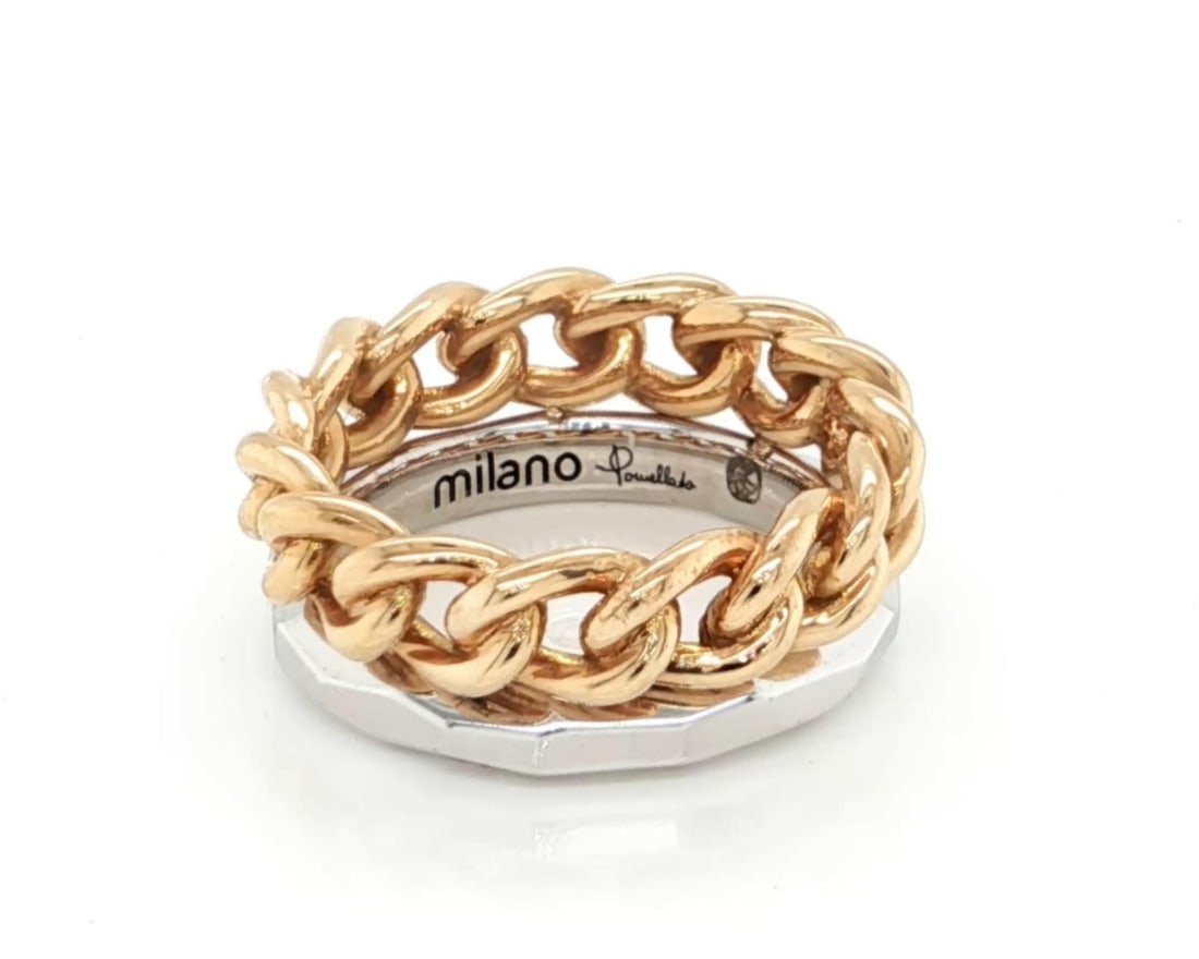 Pomellato 18k Rose and White Gold Chain Double Band Ring Size 5: Pomellato 18k Rose and White Gold Chain Double Band Ring Size 5 This authentic Pomellato Milano double stack band ring features a bold chain-inspired design, meticulously crafted in 18k two-tone gold