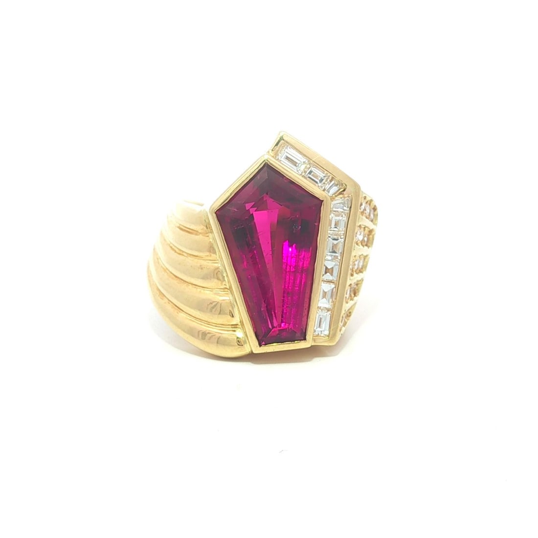 Pentagon Cut Pink Tourmaline and Diamond 18k Yellow Gold Cocktail Ring Size 6: Pentagon Cut Pink Tourmaline and Diamond 18k Yellow Gold Cocktail Ring Size 6 This elegant cocktail ring features a deep pink pentagon-cut natural rubellite tourmaline weighing 5.02 carats, bezel set