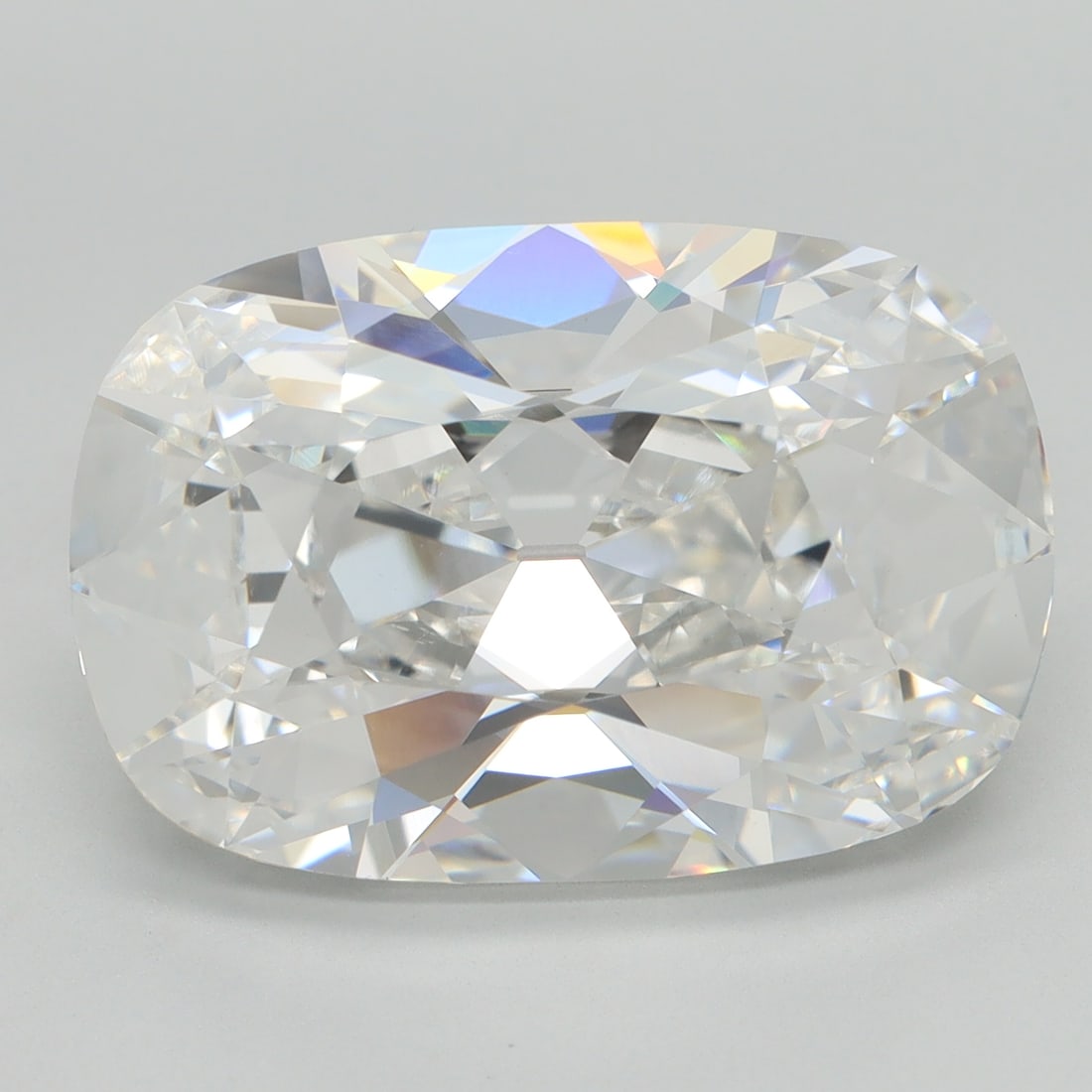 Loose Diamond - OLD MINER 9.51ct F VVS2: Loose Diamond - OLD MINER 9.51ct F VVS2 Source: This is a real non-mined Diamond that has been grown in a lab Shape: OLD MINER Carats: 9.51 Color: F Clarity: VVS2 Certification: IGI Condition: Pre-Own