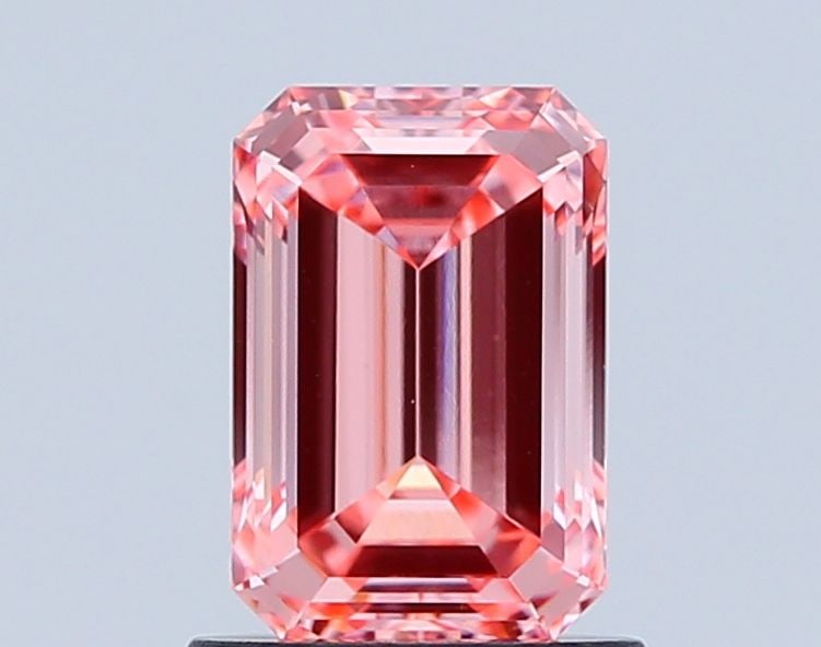 Loose Diamond - EMERALD 1.15ct Fancy Vivid Pink VS1: Loose Diamond - EMERALD 1.15ct Fancy Vivid Pink VS1 Source: This is a real non-mined Diamond that has been grown in a lab Shape: EMERALD Carats: 1.15 Color: Fancy Vivid Pink Certification: IGI Video: