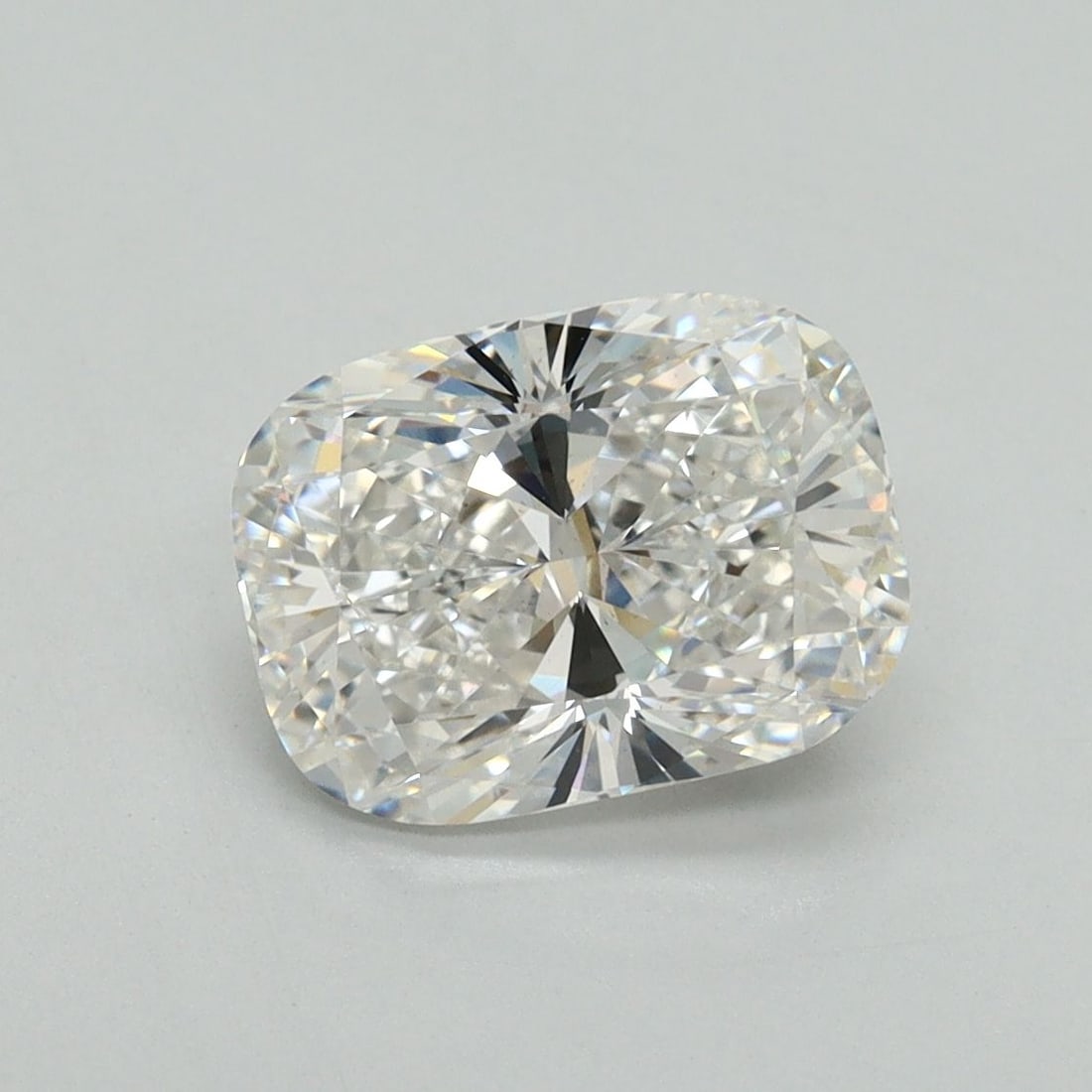 Loose Diamond - CUSHION BRILLIANT 2.16ct F VS2: Loose Diamond - CUSHION BRILLIANT 2.16ct F VS2 Source: This is a real non-mined Diamond that has been grown in a lab Shape: CUSHION BRILLIANT Carats: 2.16 Color: F Clarity: VS2 Certification: GSI Vide