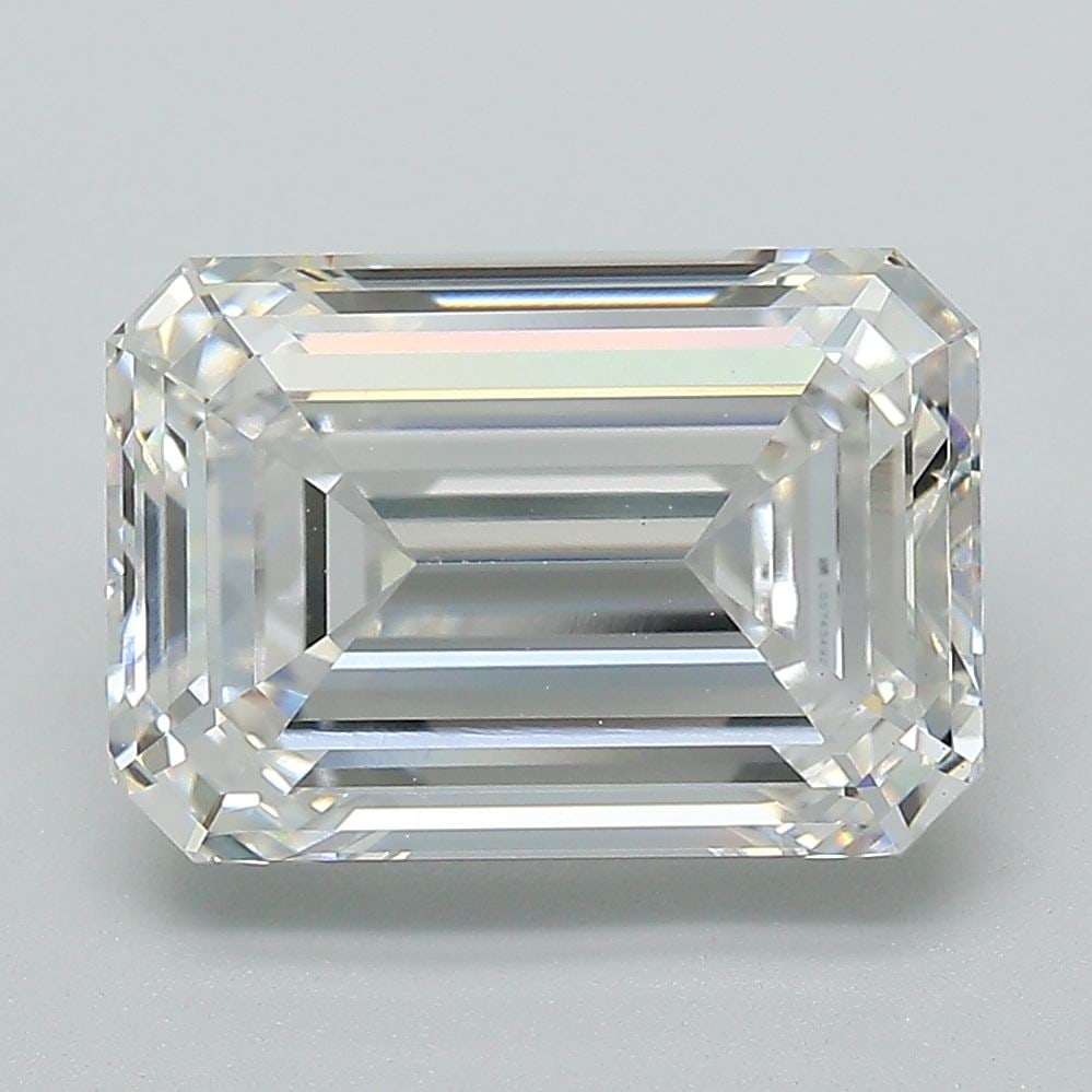 Loose Diamond - EMERALD 5.1ct E VS1: Loose Diamond - EMERALD 5.1ct E VS1 Source: This is a real non-mined Diamond that has been grown in a lab Shape: EMERALD Carats: 5.1 Color: E Clarity: VS1 Certification: IGI Video: