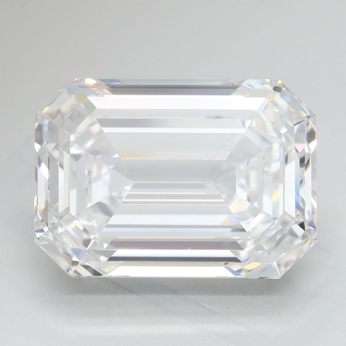 Loose Diamond - EMERALD 5.03ct D IF: Loose Diamond - EMERALD 5.03ct D IF Source: This is a real non-mined Diamond that has been grown in a lab Shape: EMERALD Carats: 5.03 Color: D Clarity: IF Certification: GCAL Video: