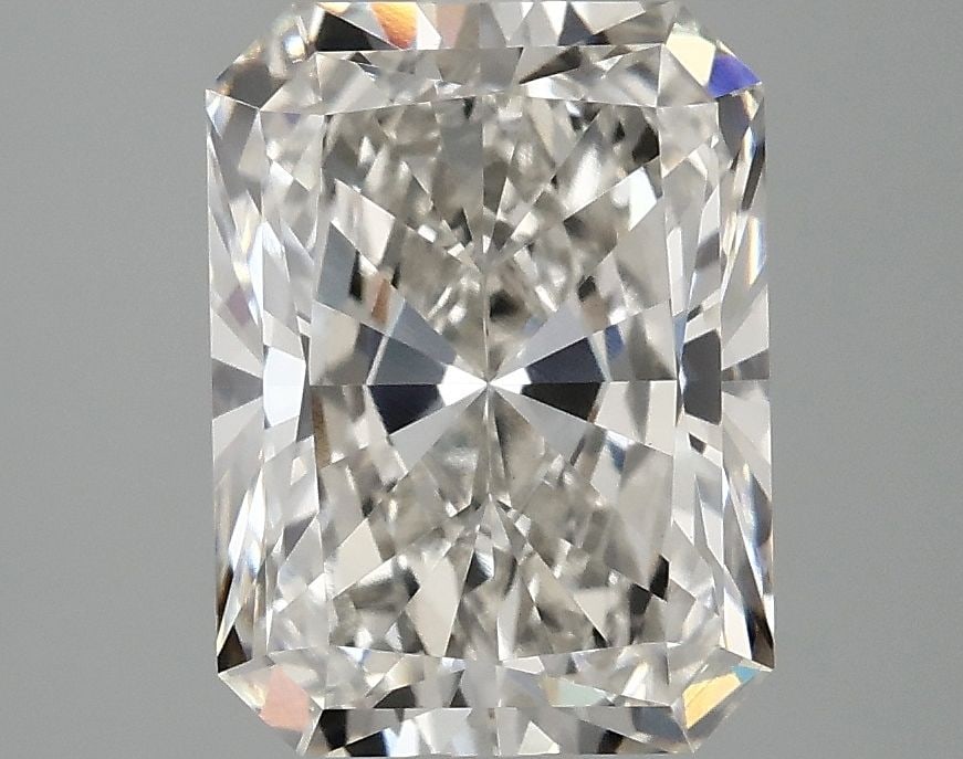 Loose Diamond - RADIANT 3.08ct H VS1: Loose Diamond - RADIANT 3.08ct H VS1 Source: This is a real non-mined Diamond that has been grown in a lab Shape: RADIANT Carats: 3.08 Color: H Clarity: VS1 Certification: IGI Video: